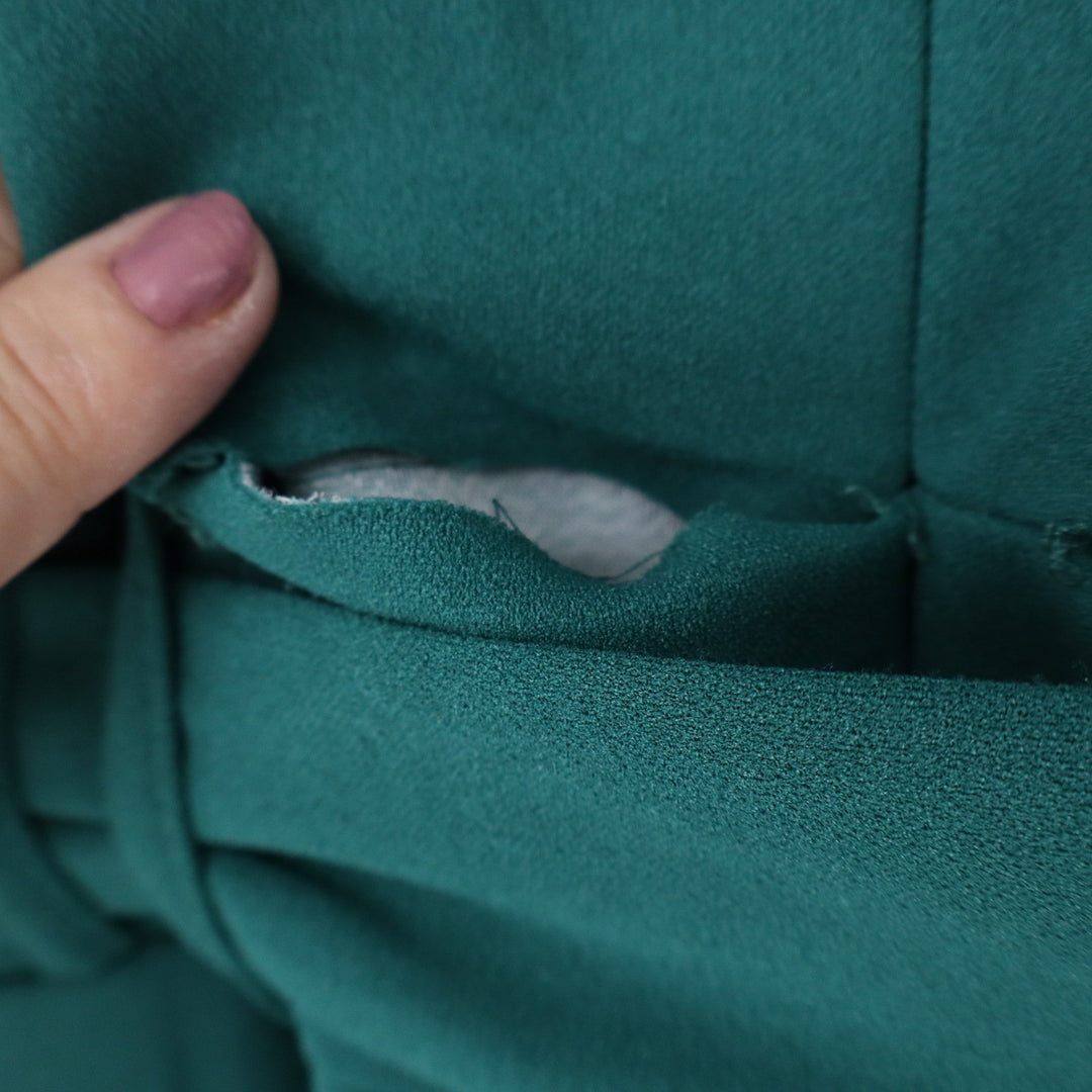 Shelby & Palmer Green Cold Shoulder Wide Leg Jumpsuit Size 12 Emerald V-Neck