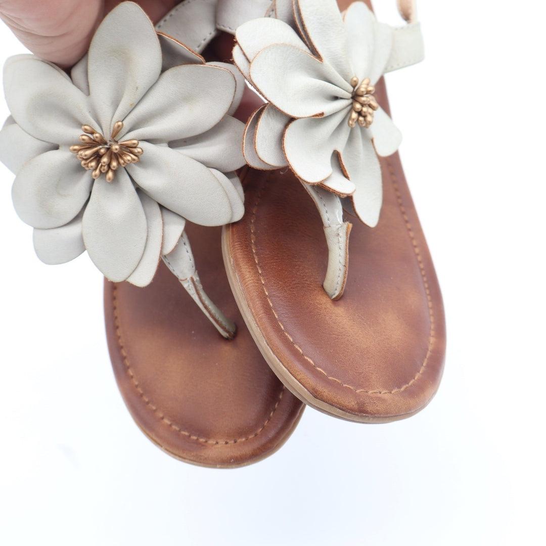 White Mountain Goofy Cream Floral Wedge Sandals Womens Size 8M Low Heel Boho