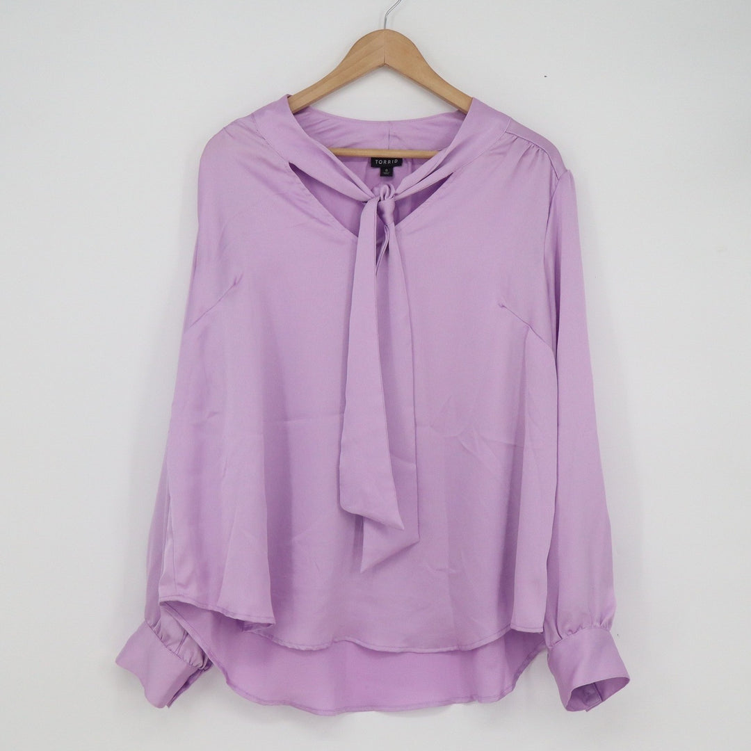 Torrid Lilac Purple Tie Neck Keyhole Long Sleeve Blouse Size 0