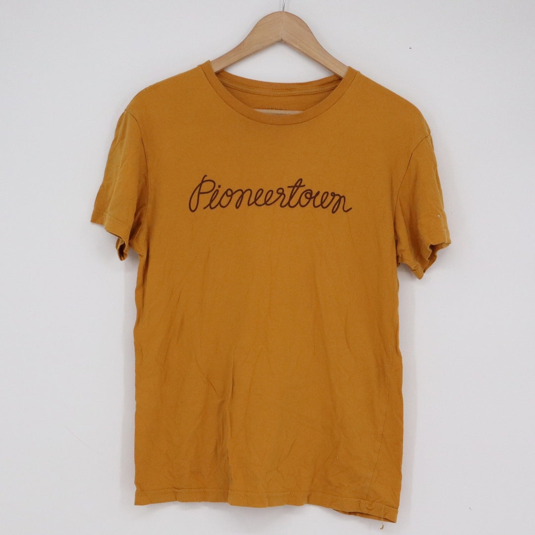 Pioneertown Motel Graphic T-Shirt Mustard Yellow California Desert Souvenir
