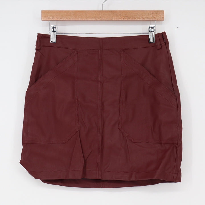 Express Skirt Womens 6 Burgundy Faux Leather Mini Patch Pocket NEW
