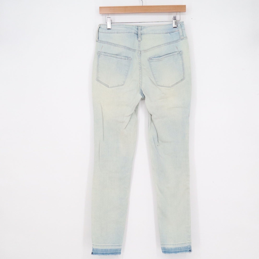 Mossimo Denim Womens High Rise Skinny Jeans Light Wash Raw Hem Size 4/27 Stretch