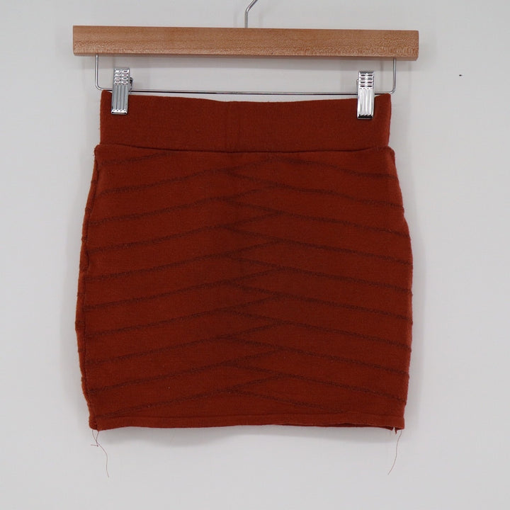 Rust Orange Knit Bodycon Mini Skirt Textured Chevron Bandage Style Small XS