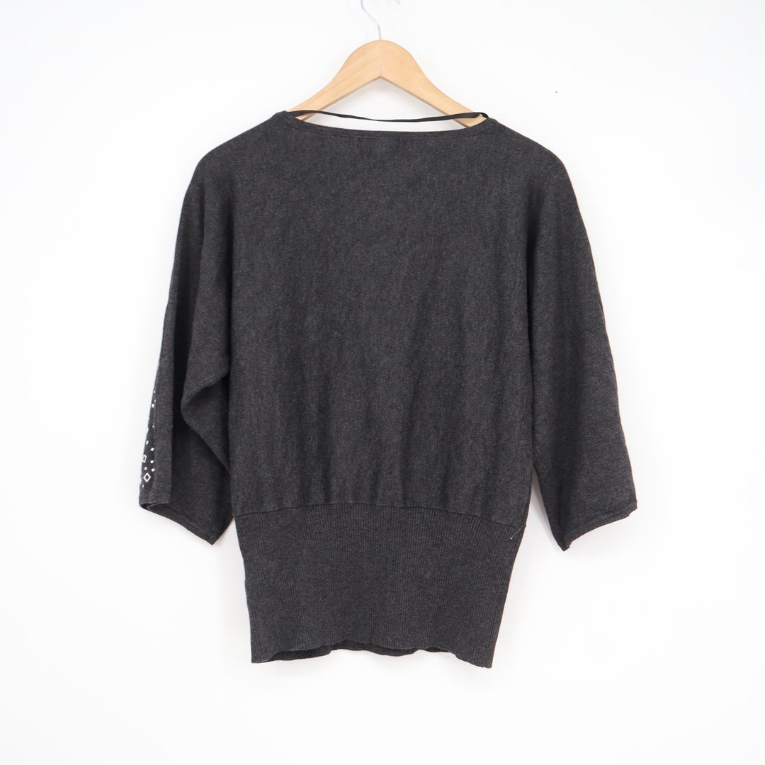 Cable & Gauge Charcoal Gray Studded Shoulder 3/4 Sleeve Knit Top Size M