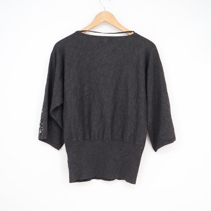 Cable & Gauge Charcoal Gray Studded Shoulder 3/4 Sleeve Knit Top Size M