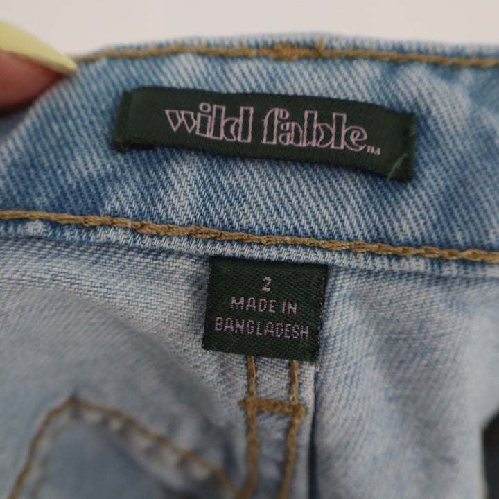 Wild Fable Womens High Rise Distressed Denim Shorts Light Wash Blue Size 2