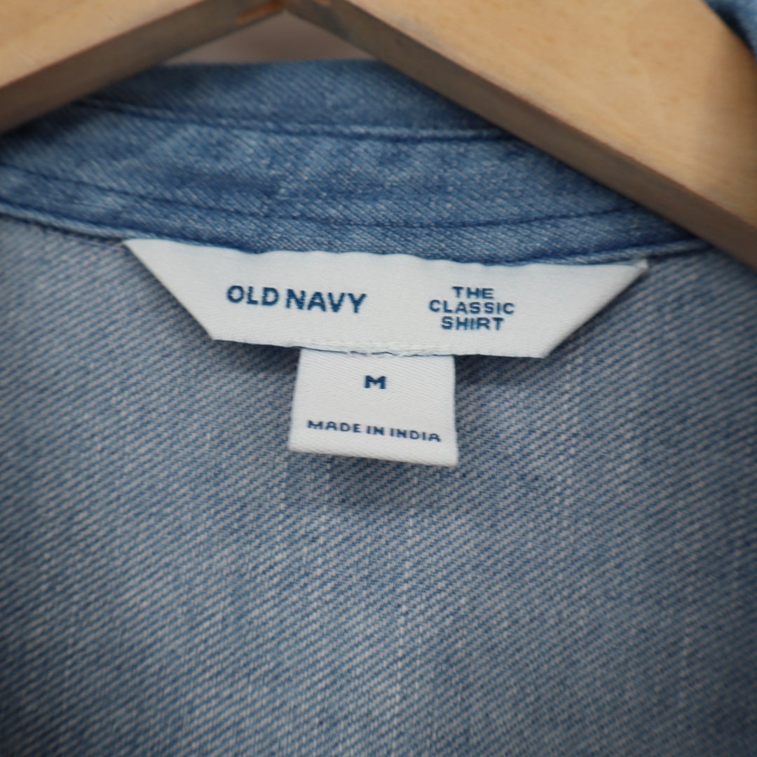 Old Navy The Classic Shirt Womens Medium Blue Denim Cotton Long Sleeve Button Up