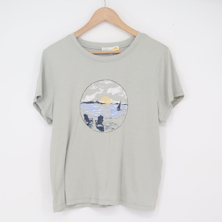 C&C California T-Shirt Womens Large Sage Green Coastal Beach Graphic Excellent
