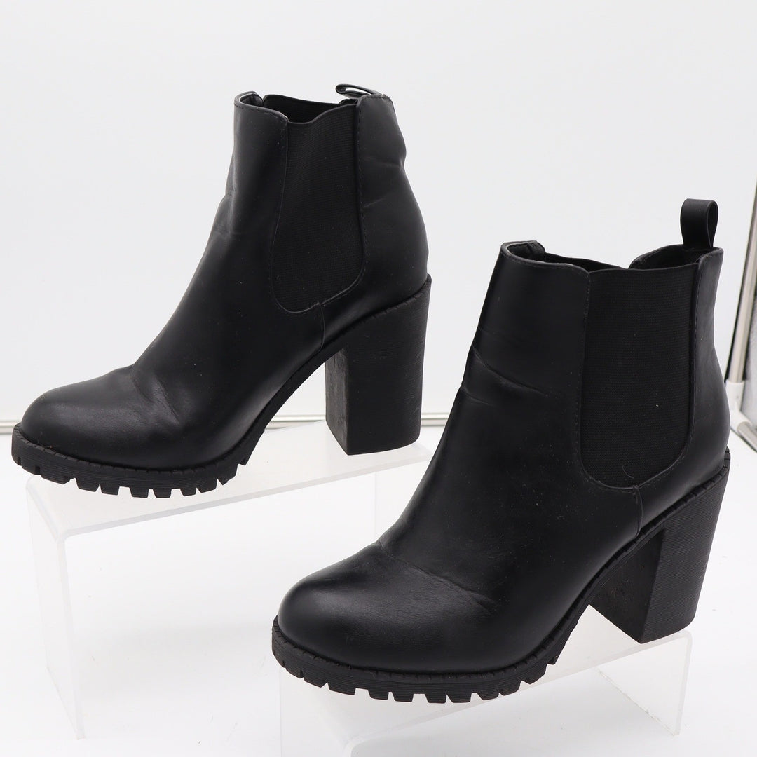 Black Faux Leather Block Heel Lug Sole Chelsea Ankle Boots Womens Size 9
