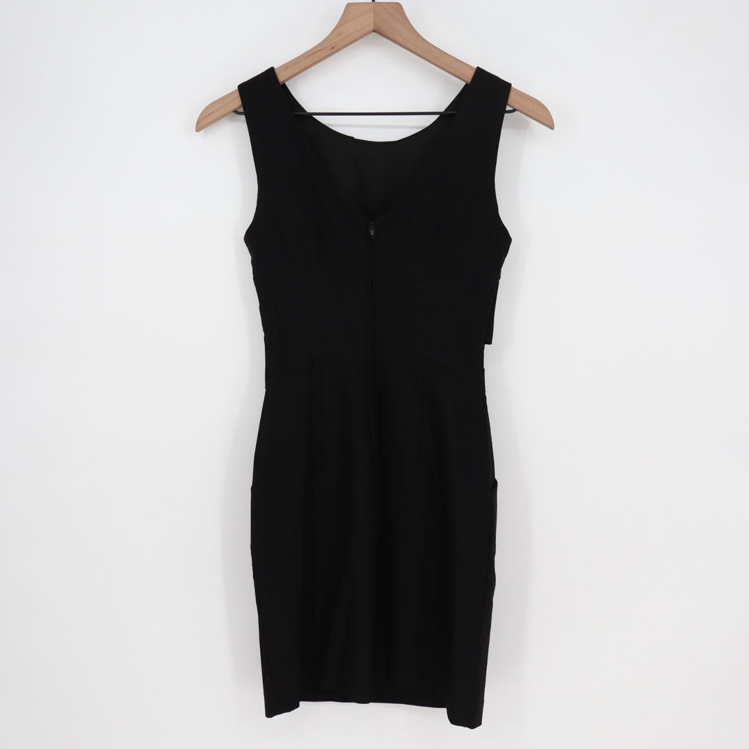 Teeze Me Sheath Dress Womens 1 Black Pockets Sleeveless Round Neck Back Zip