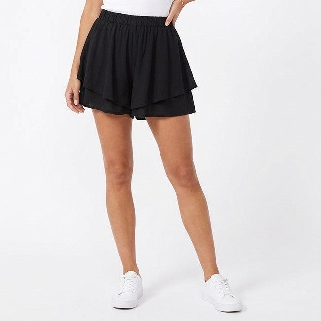 Womens Multi Layer Ruffled Shorts M Black Elastic Waist Flat Front Beach Summer