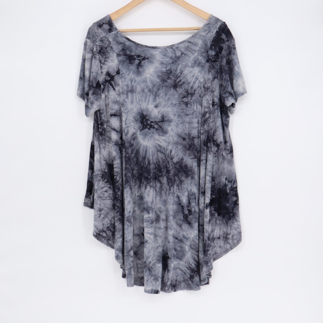 Blush Noir T-Shirt Women Medium Multi Tie Dye High Low Hem Short Sleeve Pullover