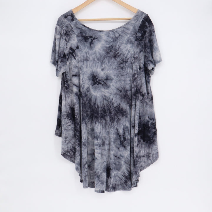 Blush Noir T-Shirt Women Medium Multi Tie Dye High Low Hem Short Sleeve Pullover