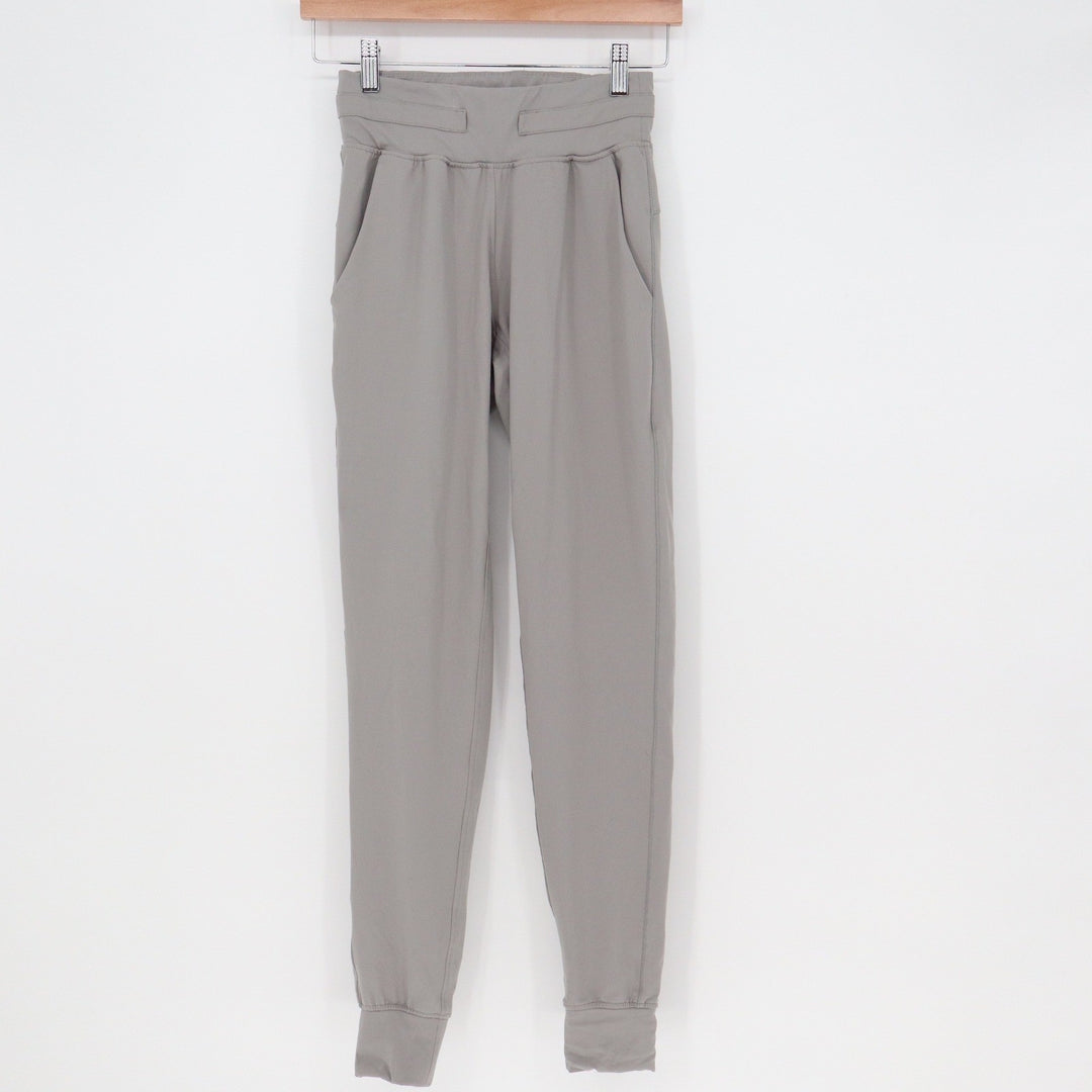 Zyia Joggers Womens S Activewear Gray Pocket Stretch Cuffed Excellent