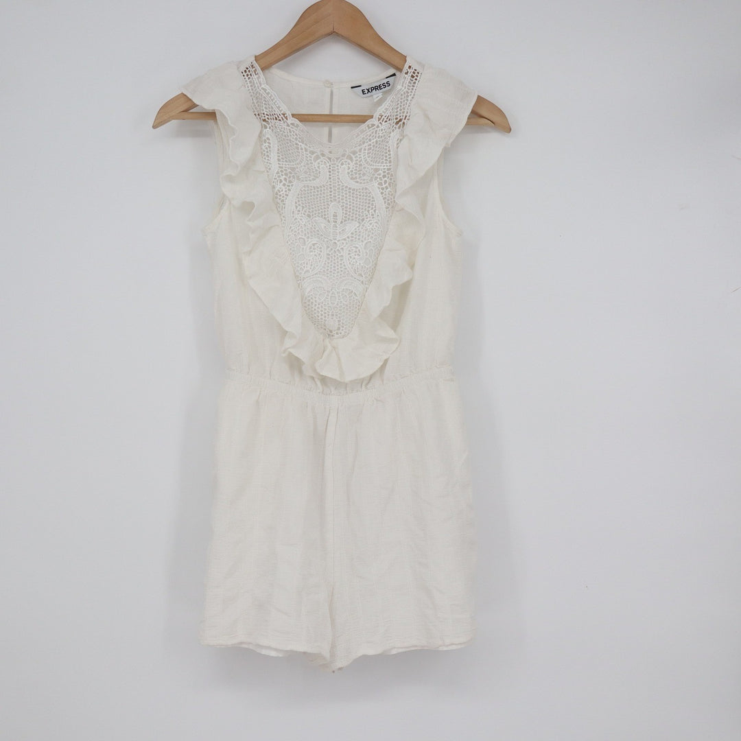 Express White Lace Crochet Ruffle Sleeveless Romper XS Cotton Summer Sunsuit