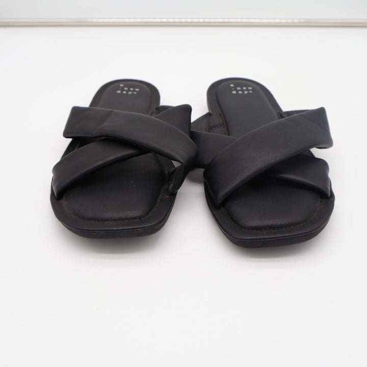 A New Day Slide Womens US 8.5 Black Leather Puffy Cross Strap Slip On Sandals