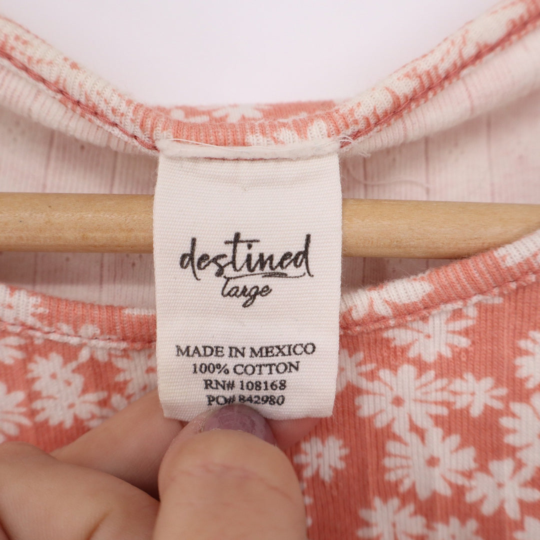 Destined Coral Pink Daisy Floral Ribbed Lettuce Trim Cropped Baby Tee Large