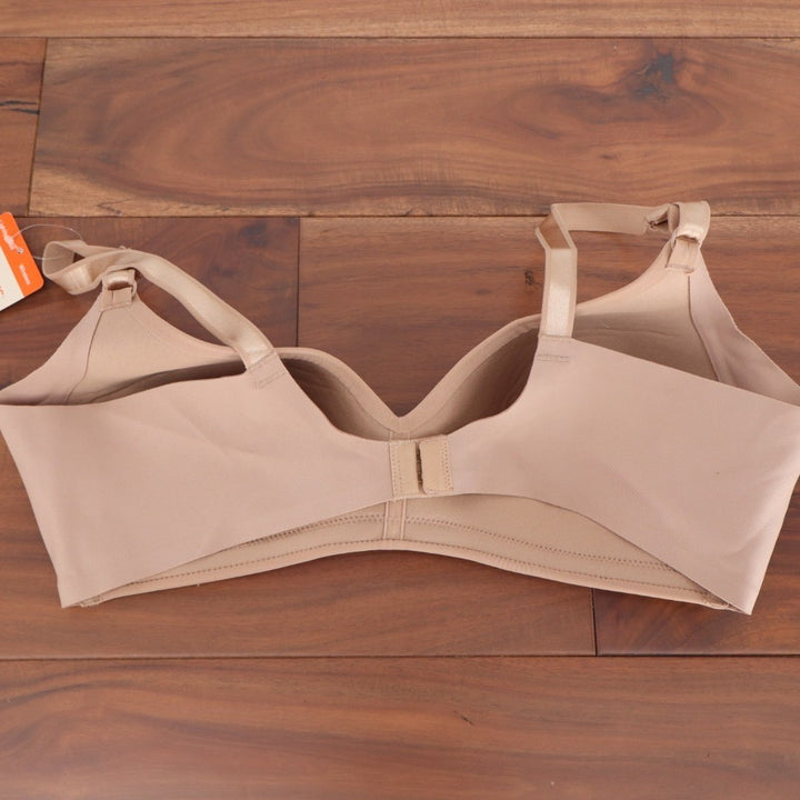 Warners No Side Effects Underarm-Smoothing Comfort Wireless Bra Womens 36C Beige
