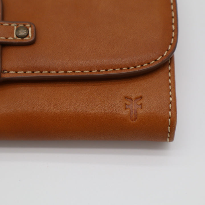 Frye Olivia Womens Cognac Brown Leather Inner Credit Card Slots Flap Up Wallet