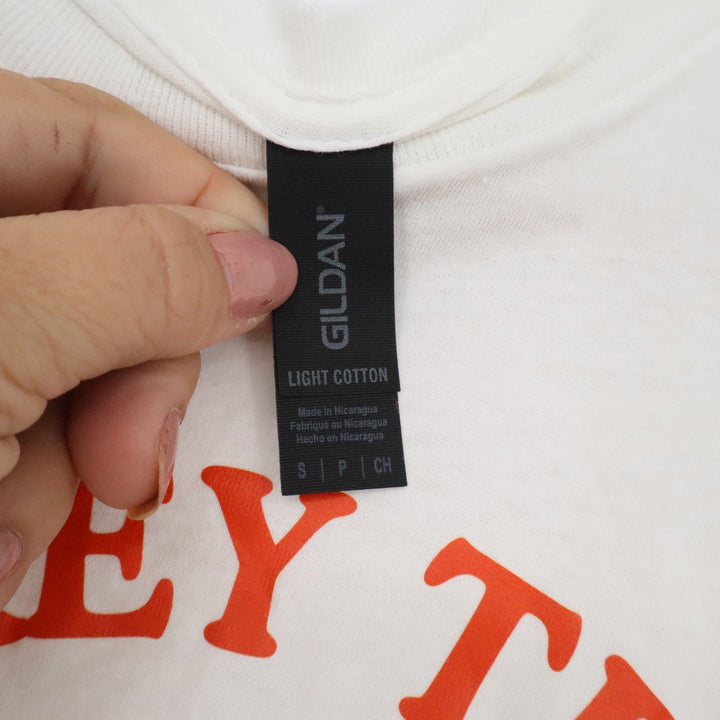 Gildan Turkey Trot 2025 Squad White Graphic T-Shirt Mens Small Cotton Cycology