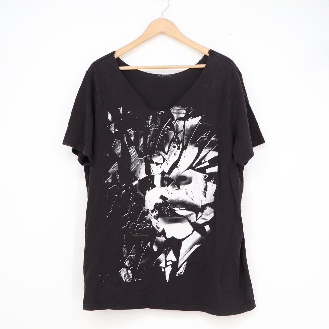 Black Cotton Shattered Glass Portrait Graphic Tee Scoop Neck XL