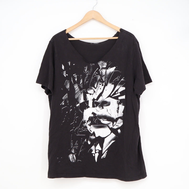 Black Cotton Shattered Glass Portrait Graphic Tee Scoop Neck XL