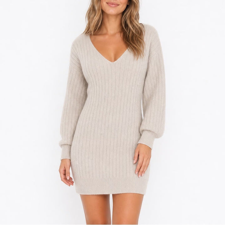 Rouge! Beige Ribbed Knit V-Neck Sweater Dress Long Sleeve Size 8 Oatmeal