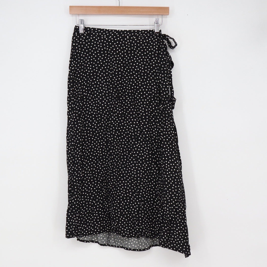 Urban Romantics Skirt Womens M Wrap Black Polka Dot Asymmetrical Excellent