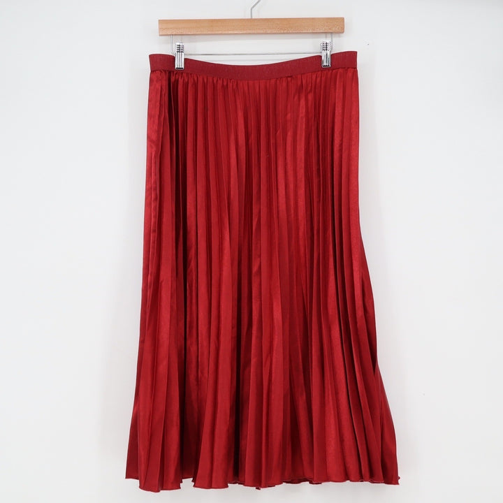 Jaclyn Smith Red Pleated Midi Skirt Elastic Waist Satin Finish Size Large L