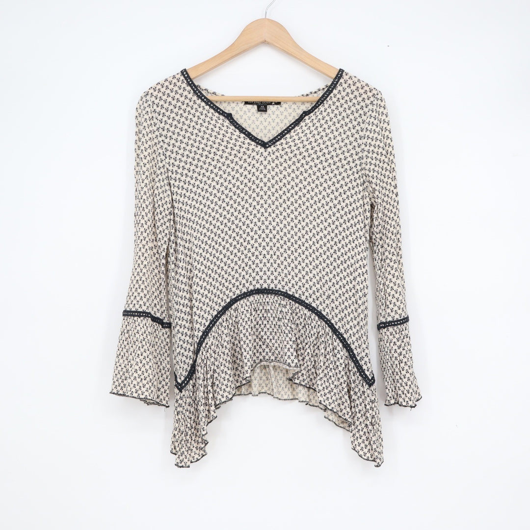 Living Doll Womens XS Cream Black Geometric Bell Sleeve Boho Peplum Blouse Top