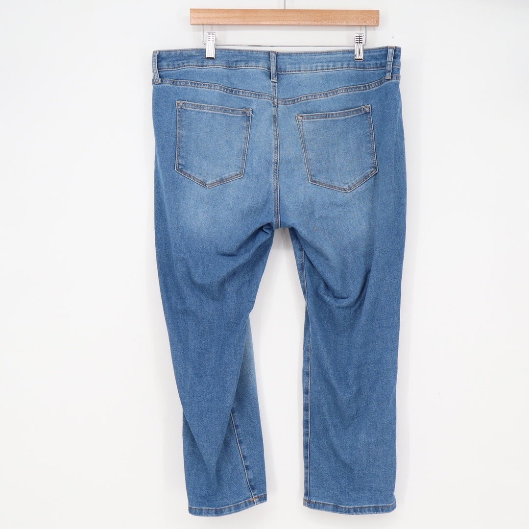 Sonoma Jeans Womens 18PS Straight Blue Medium Wash Stretch Denim Excellent