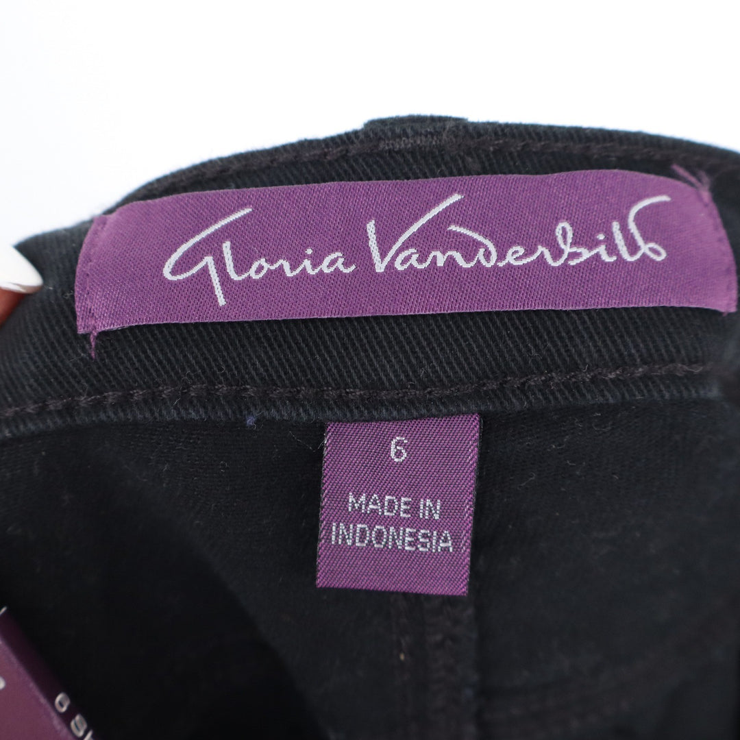 Gloria Vanderbilt Amanda Tapered Leg Jeans Black Size 6 Short Supreme Stretch