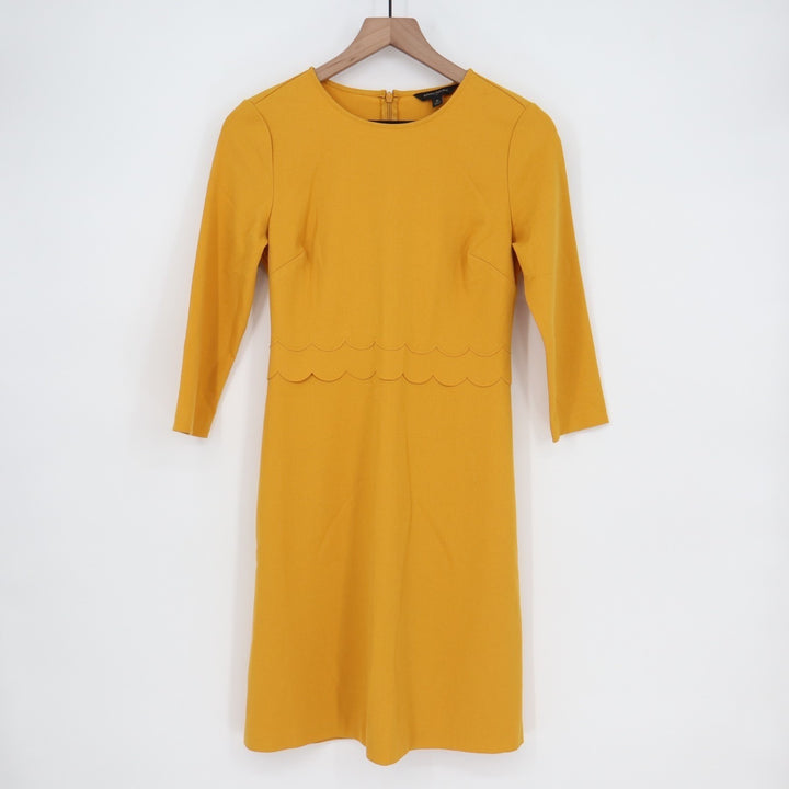 Banana Republic Fit & Flare Dress Womens 0 Yellow Stretch Scalloped 3/4 Sleeve