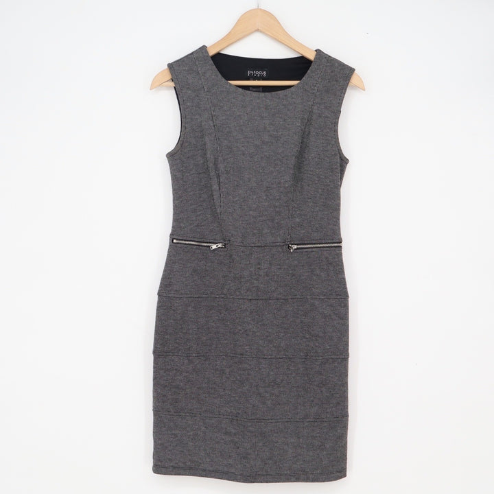 Enfocus Studio Gray Sleeveless Sheath Dress Zipper Accent Tiered Knit Size 4
