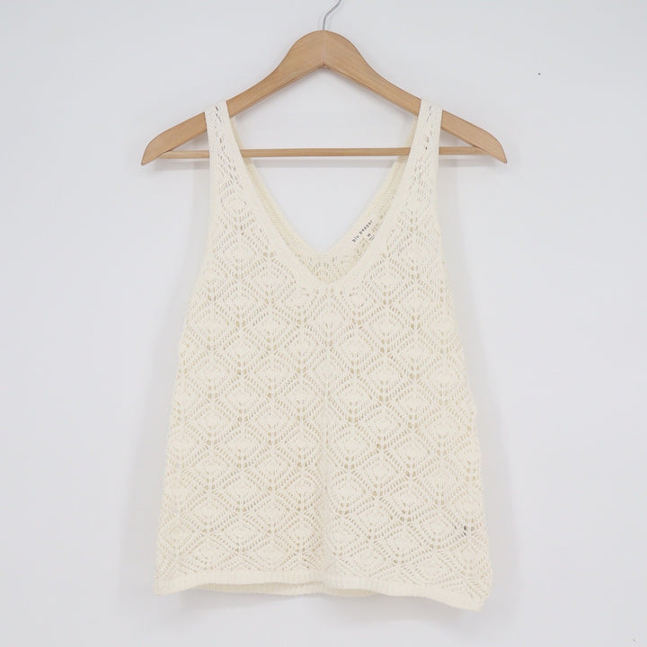 Blu Pepper Cream Ivory Diamond Crochet Pointelle Knit V-Neck Tank Top M