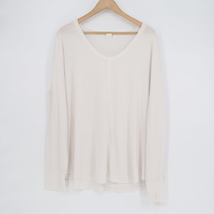 Gap Womens XL V-Neck Long Sleeve Top Off White Relaxed Fit Center Seam