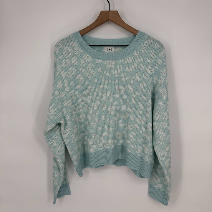 John + Jenn Sweater Womens Medium Mystic Blue Leopard Round Neck Drop Shoulder