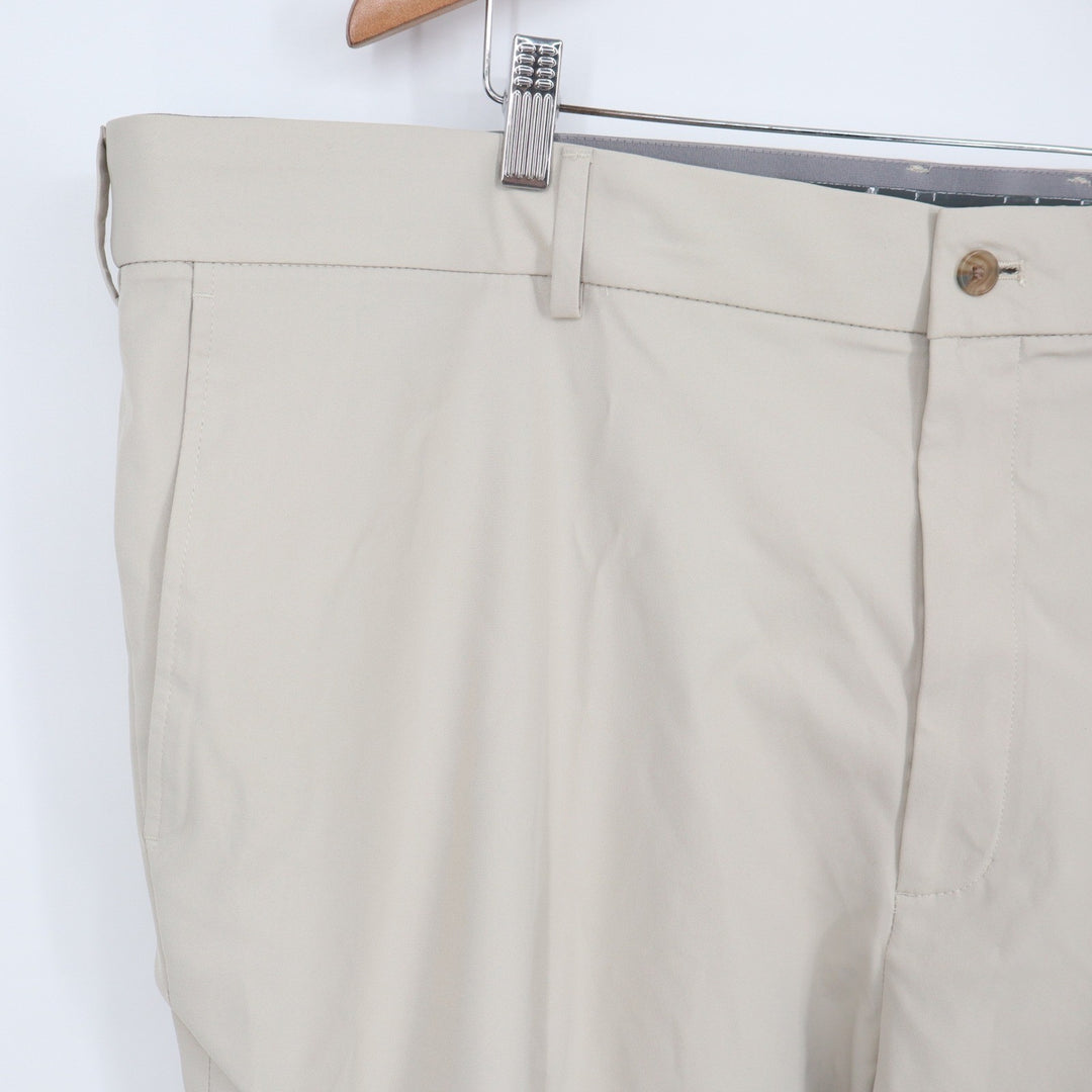 Walter Hagen Mens Perfect 11 Golf Shorts Light Khaki Big & Tall 46