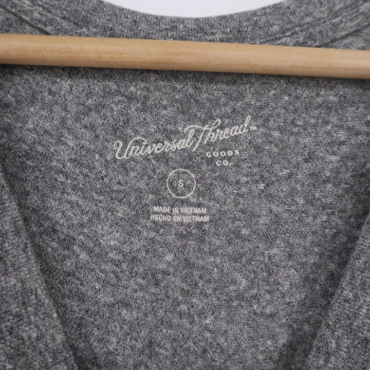 Universal Thread Womens Short Sleeve V-Neck T-Shirt Heather Gray Small