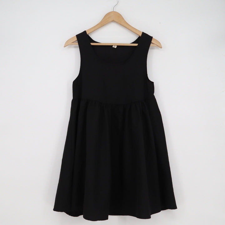 City Gymp Black Sleeveless Babydoll Mini Dress Empire Waist Scoop Neck Size 1