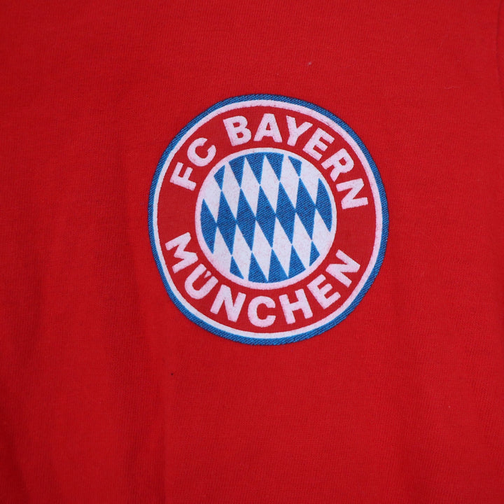 FC Bayern Munchen Red Long Sleeve T-Shirt Youth Medium 10/12 Soccer Fan Tee