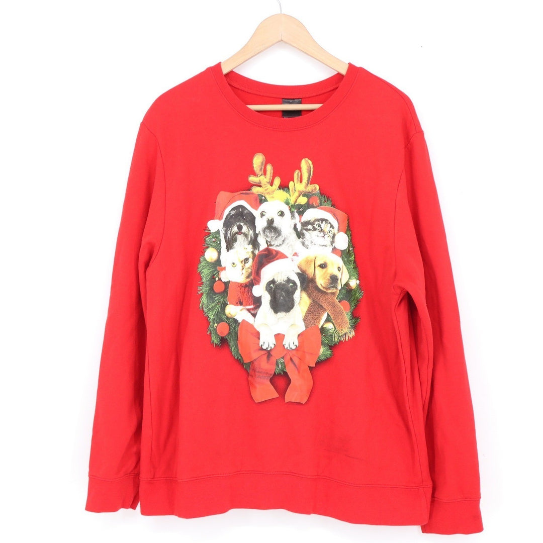 Fifth Sun Red Christmas Dogs and Cats Wreath Graphic Sweatshirt XL