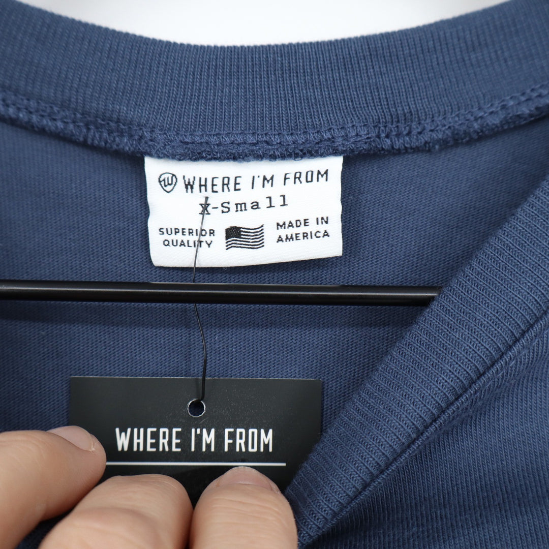 Where I\'m From Connecticut USA Cropped Graphic T-Shirt Navy Blue XS