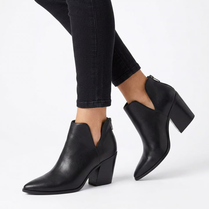 Soda Womens Black Pointed Toe Side Cutout Block Heel Ankle Booties Size 8.5