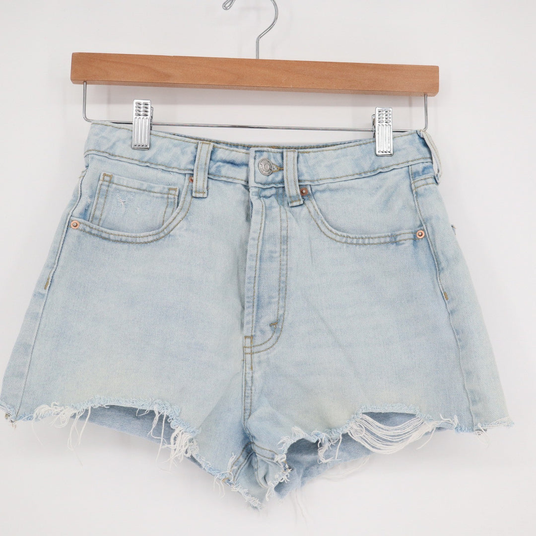 Wild Fable Womens High Rise Distressed Denim Shorts Light Wash Blue Size 2