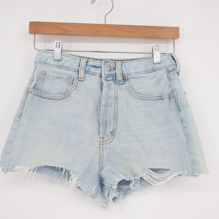Wild Fable Womens High Rise Distressed Denim Shorts Light Wash Blue Size 2