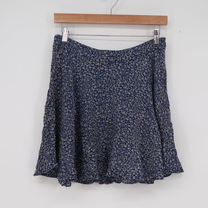 Forever 21 Navy Blue Ditsy Floral Rayon A-Line Mini Skirt Ruffle Hem Womens L