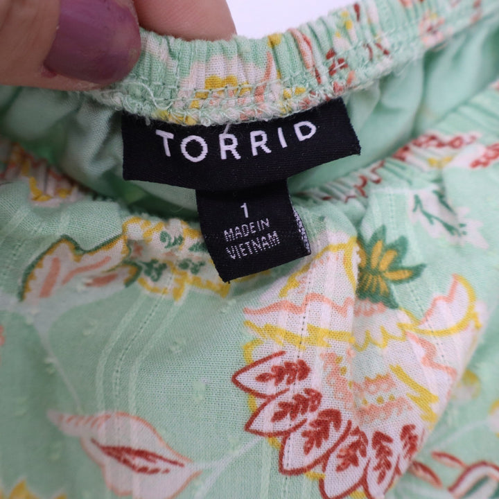 Torrid Mint Green Floral Clip Dot Smocked Peplum Blouse Square Neck Size 1 Plus