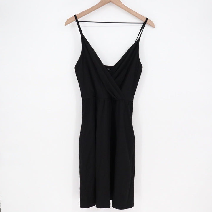 Newshows Black V Neck Spaghetti Strap Wrap Midi Dress Size S