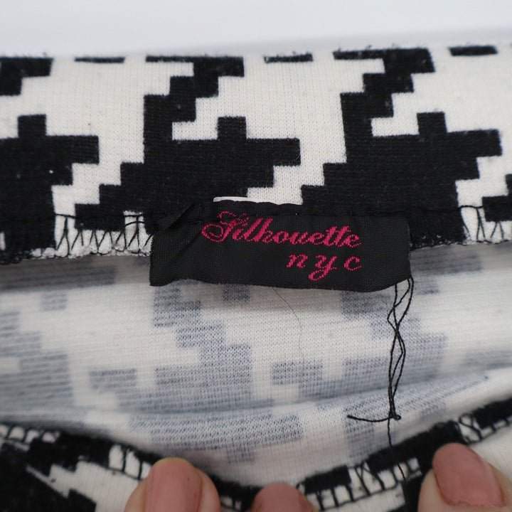 Silhouette NYC Houndstooth Pencil Skirt Black White Stretch Knit Medium